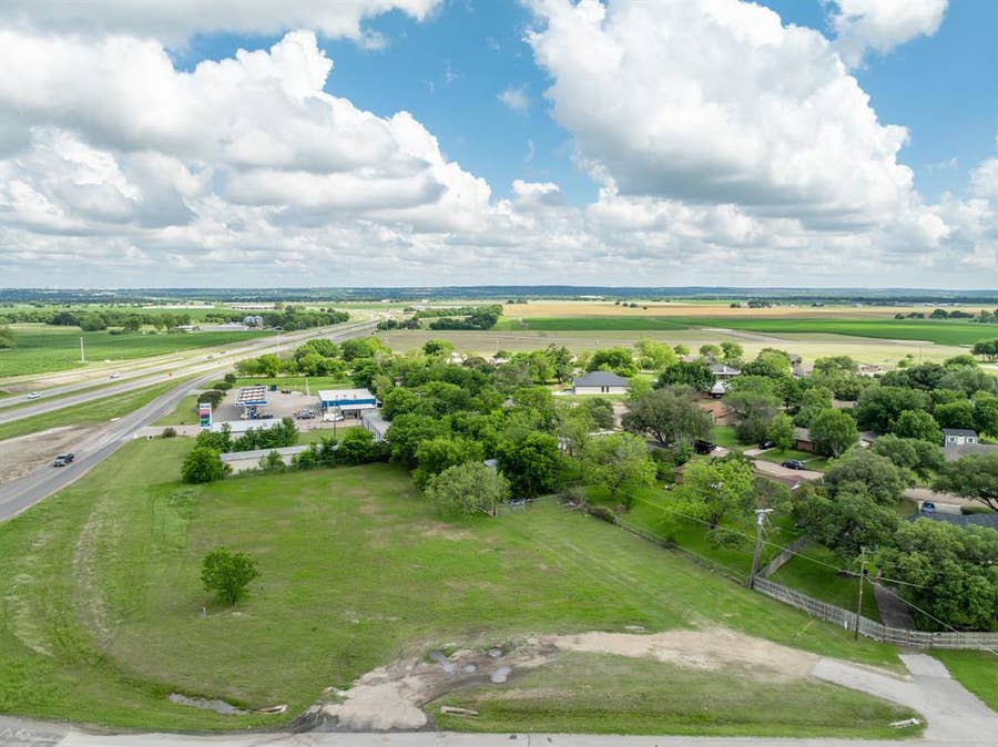 Property photo for 5153 N HWY 6, Woodway, TX