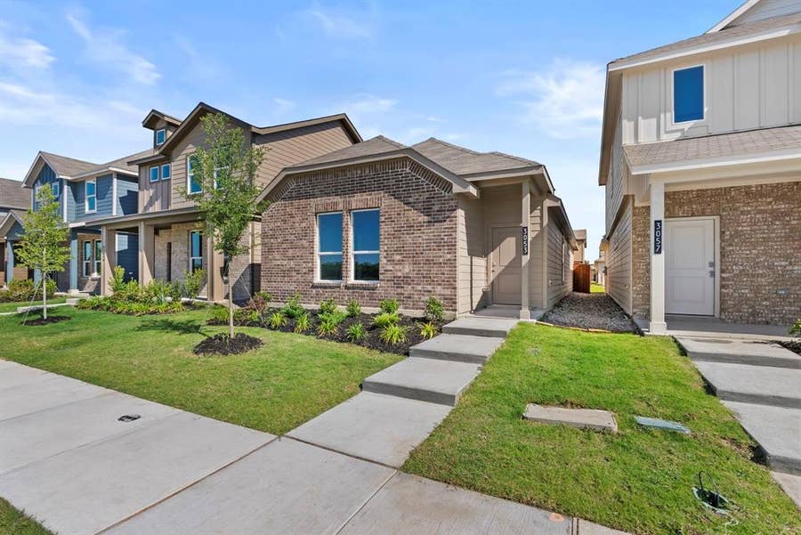 Property photo for 3053 Maple Orchard Lane, Fort Worth, TX