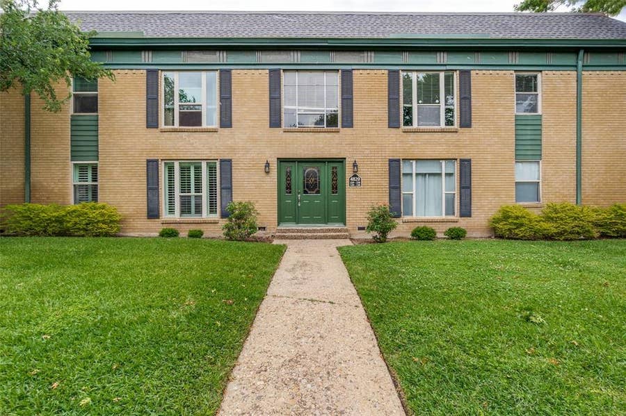 Property photo for 4820 Amesbury Drive, #E130, Dallas, TX