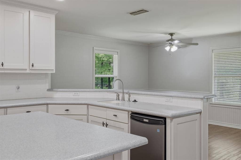 9465 Peninsula Drive, Tyler, TX 75707 9465 Peninsula Drive, Tyler, TX 75707