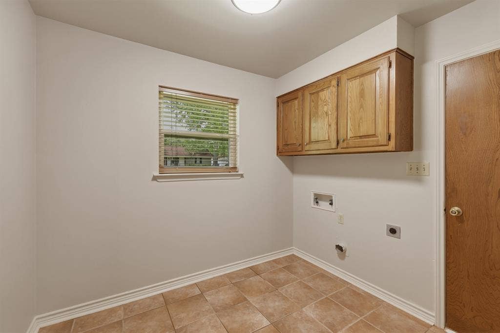 9465 Peninsula Drive, Tyler, TX 75707 9465 Peninsula Drive, Tyler, TX 75707