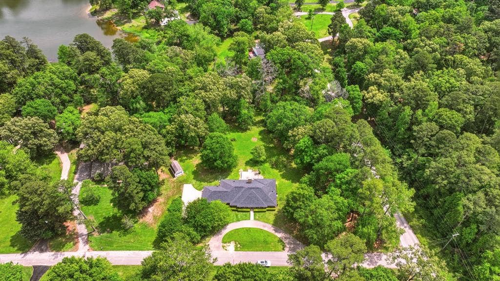 9465 Peninsula Drive, Tyler, TX 75707 9465 Peninsula Drive, Tyler, TX 75707