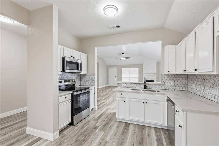 Property photo for 1220 Cedarcrest Drive, Mesquite, TX