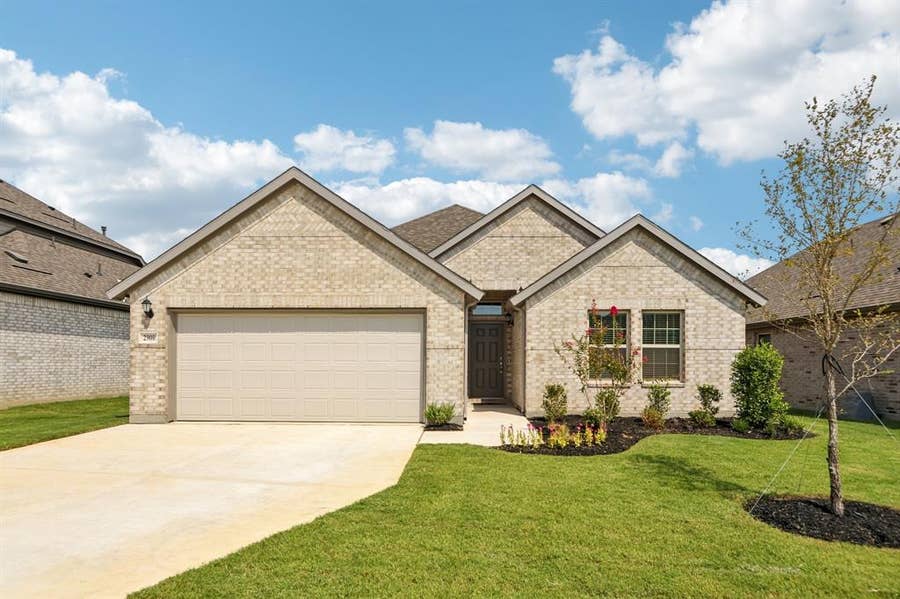 Property photo for 2900 Tamarack Lane, Denton, TX