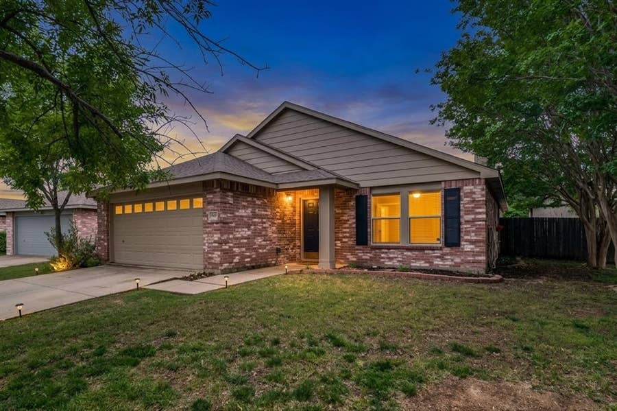 Property photo for 603 Claiborn Lane, Wylie, TX