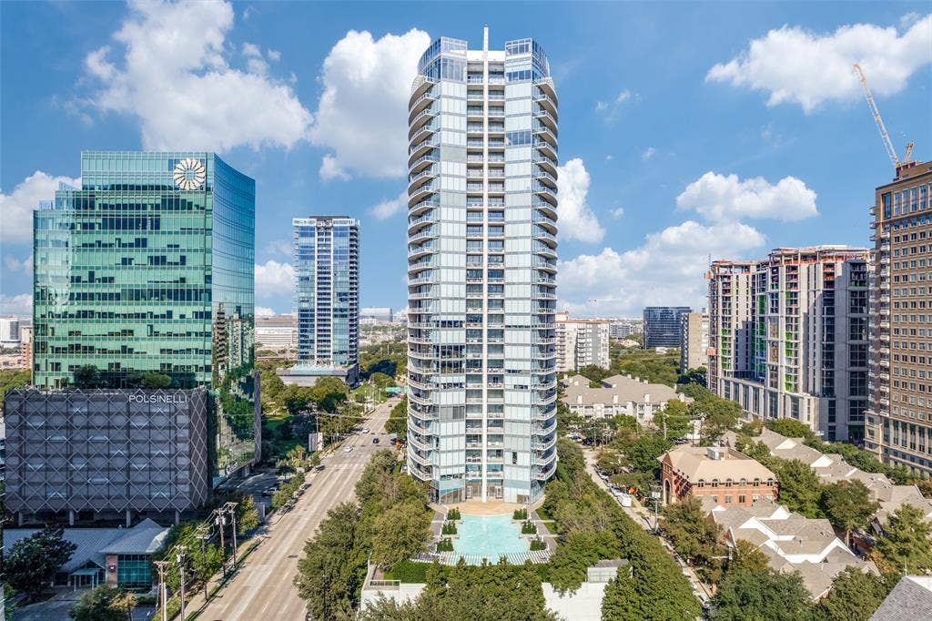 2900 Mckinnon Street, #601, Dallas, TX 75201 2900 Mckinnon Street, #601, Dallas, TX 75201