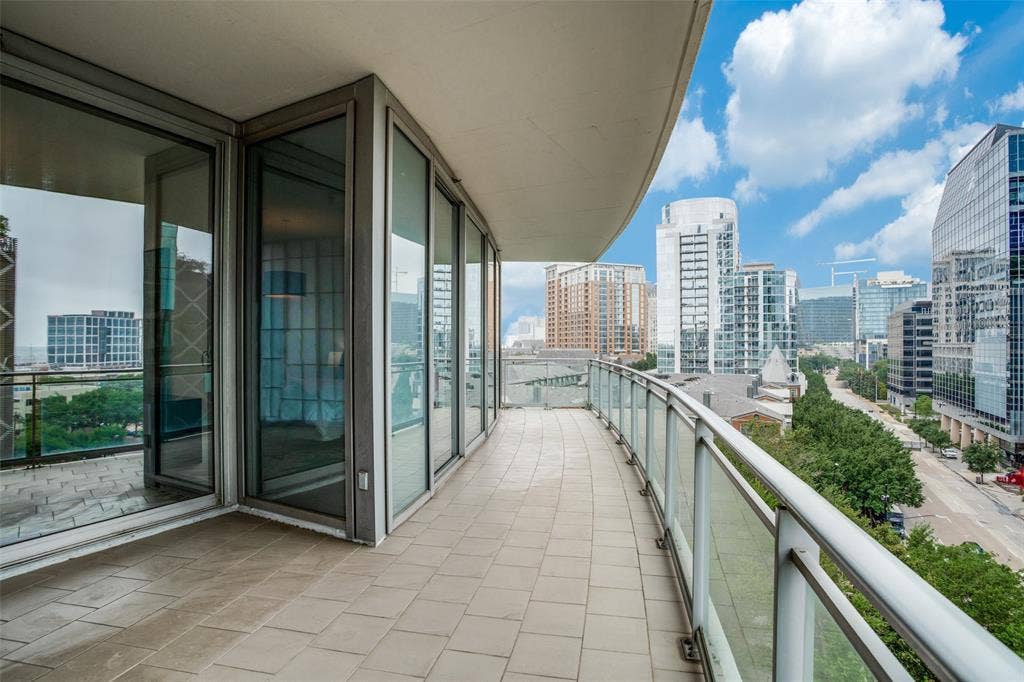 2900 Mckinnon Street, #601, Dallas, TX 75201 2900 Mckinnon Street, #601, Dallas, TX 75201
