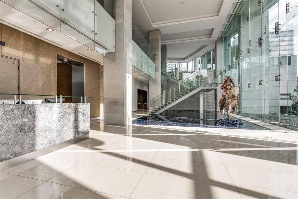 2900 Mckinnon Street, #601, Dallas, TX 75201 2900 Mckinnon Street, #601, Dallas, TX 75201