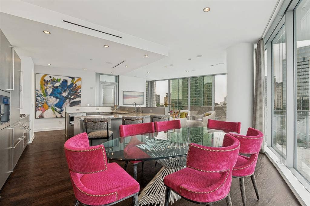 2900 Mckinnon Street, #601, Dallas, TX 75201 2900 Mckinnon Street, #601, Dallas, TX 75201