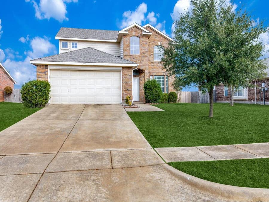 Property photo for 320 Cookston Lane, Royse City, TX