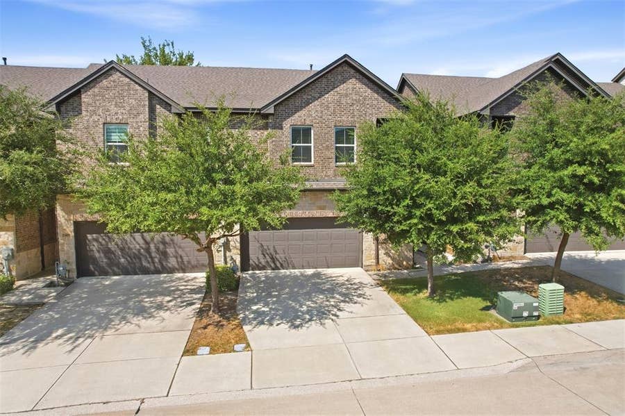 Property photo for 2413 Ash Lane, Sachse, TX