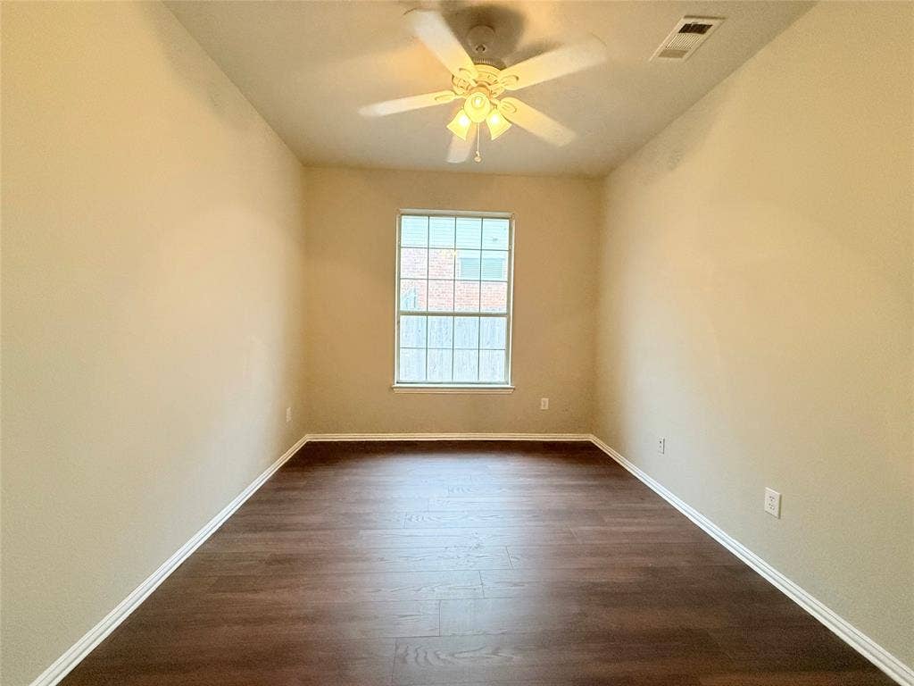 536 Pinnacle Drive, Cedar Hill, TX 75104