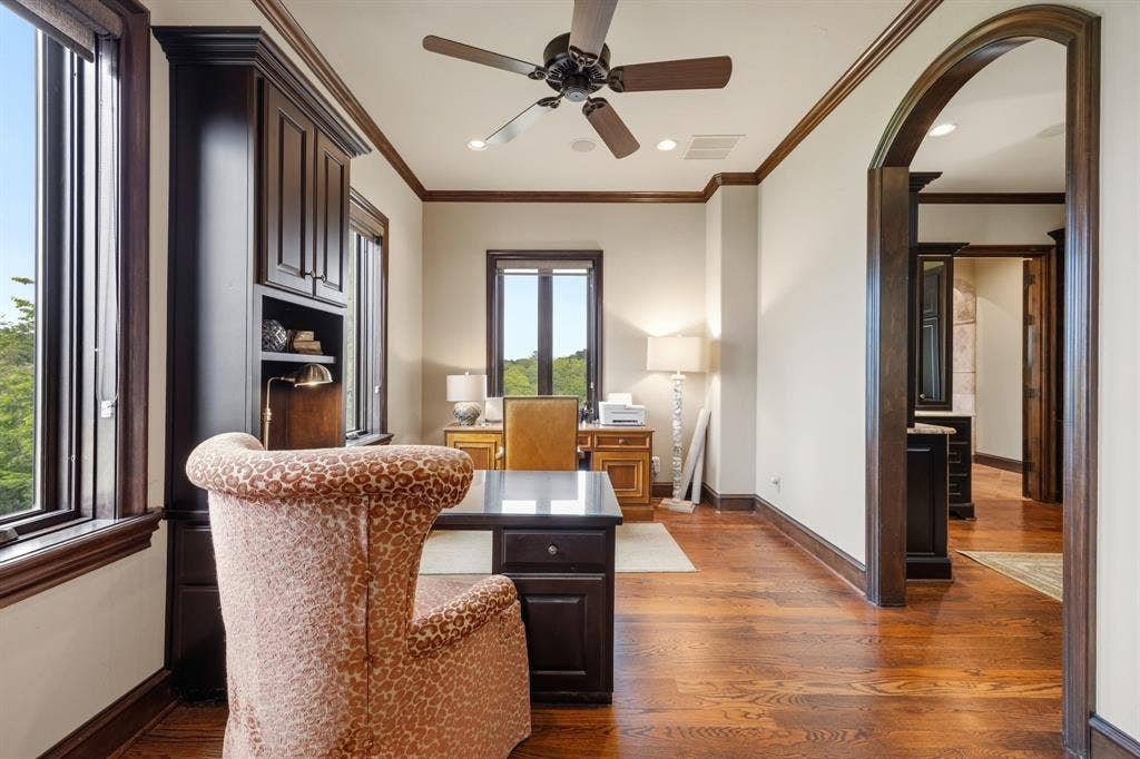 8 Meadowlake Drive, Heath, TX 75032 Private Office in Primary Suite