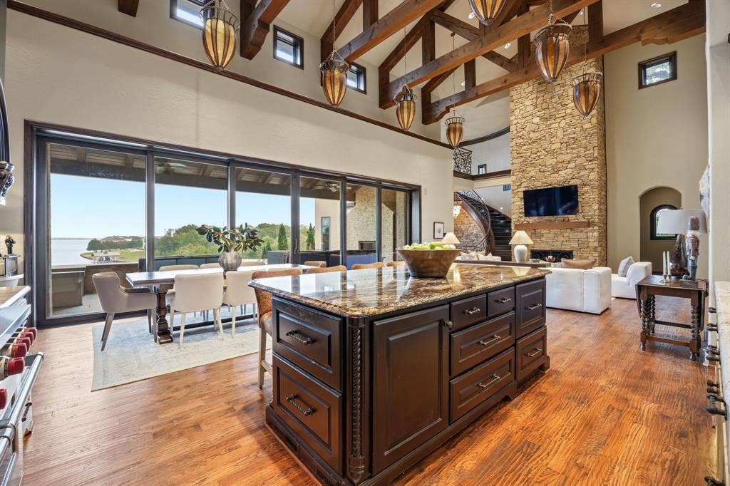 8 Meadowlake Drive, Heath, TX 75032 8 Meadowlake Drive, Heath, TX 75032
