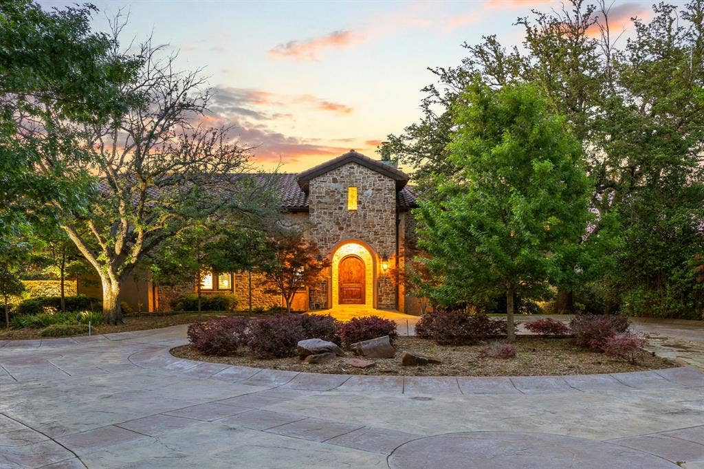 8 Meadowlake Drive, Heath, TX 75032 8 Meadowlake Drive, Heath, TX 75032