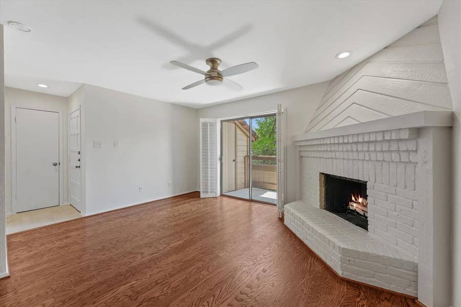 Property photo for 7640 W Greenway Boulevard, #6F, Dallas, TX