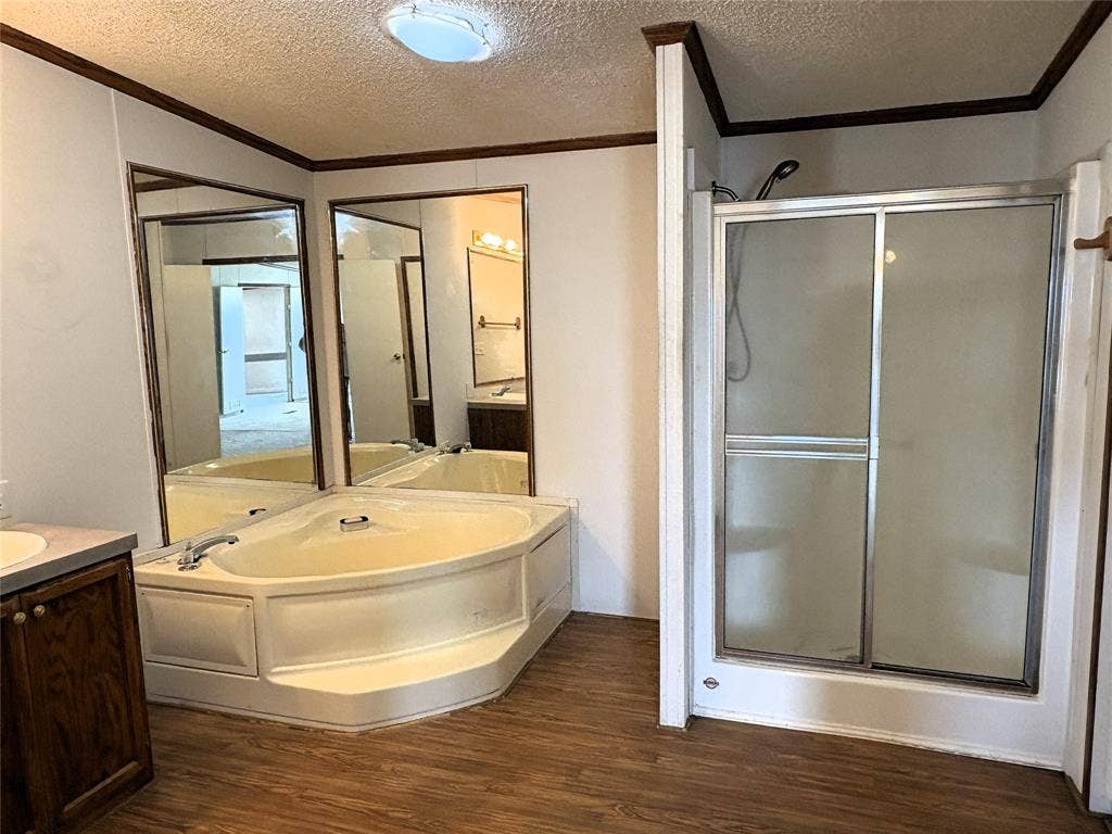204 Causeway Cove, Seven Points, TX 75143 204 Causeway Cove, Seven Points, TX 75143