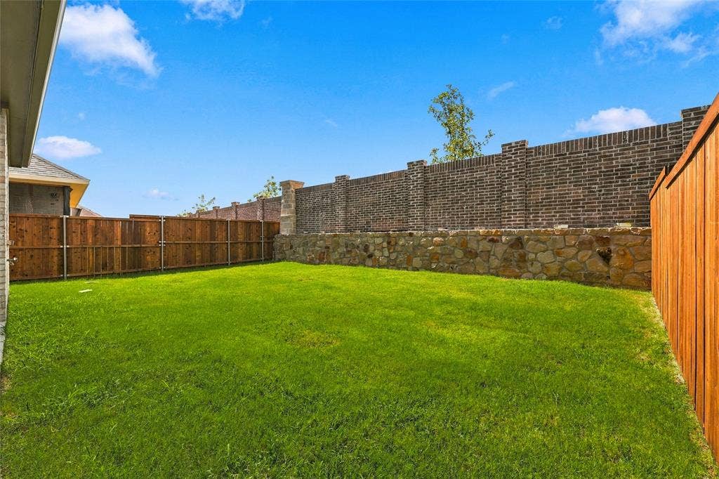 5212 Noland Drive, Princeton, TX 75071 5212 Noland Drive, Princeton, TX 75071