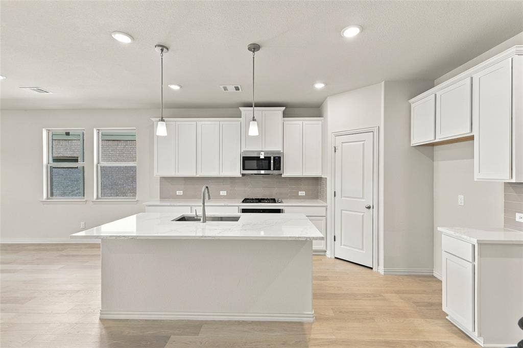 5212 Noland Drive, Princeton, TX 75071 5212 Noland Drive, Princeton, TX 75071
