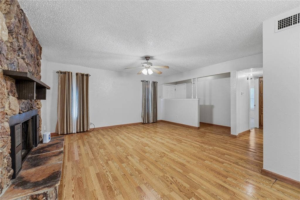 1729 Jenkins Lane, Glenn Heights, TX 75154 1729 Jenkins Lane, Glenn Heights, TX 75154