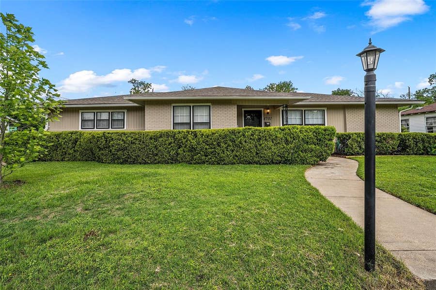 Property photo for 4701 EDMOND Avenue, Waco, TX