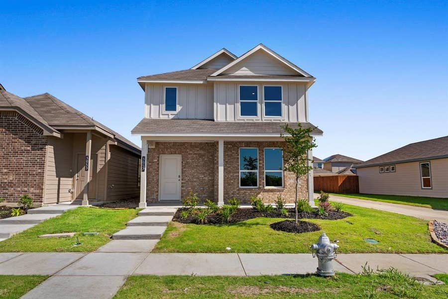 Property photo for 3057 Maple Orchard Lane, Fort Worth, TX