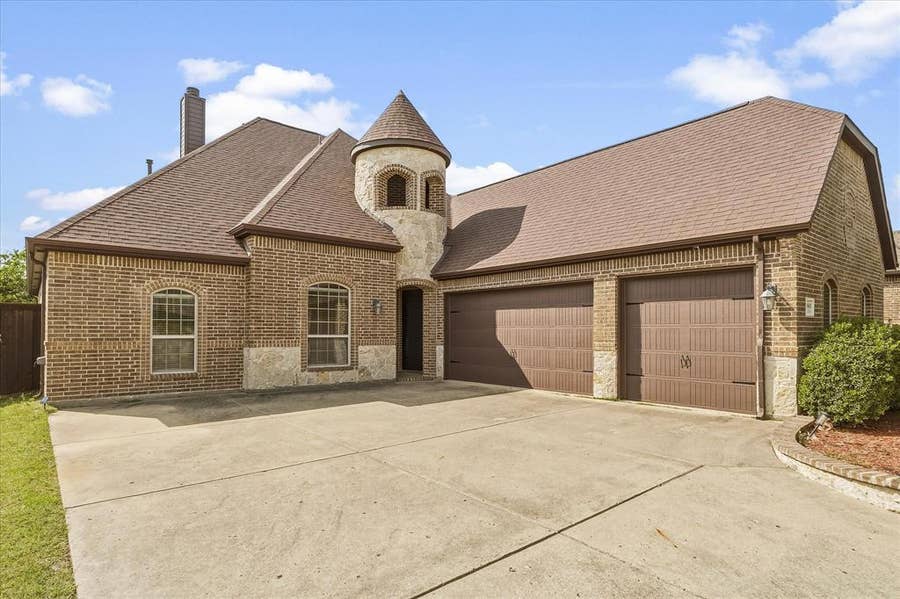 Property photo for 647 Gillon Way, Rockwall, TX