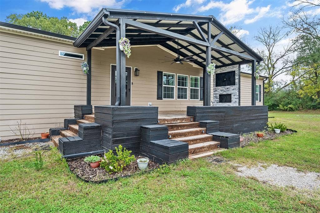 104 Barto Street, Arp, TX 75750 104 Barto Street, Arp, TX 75750