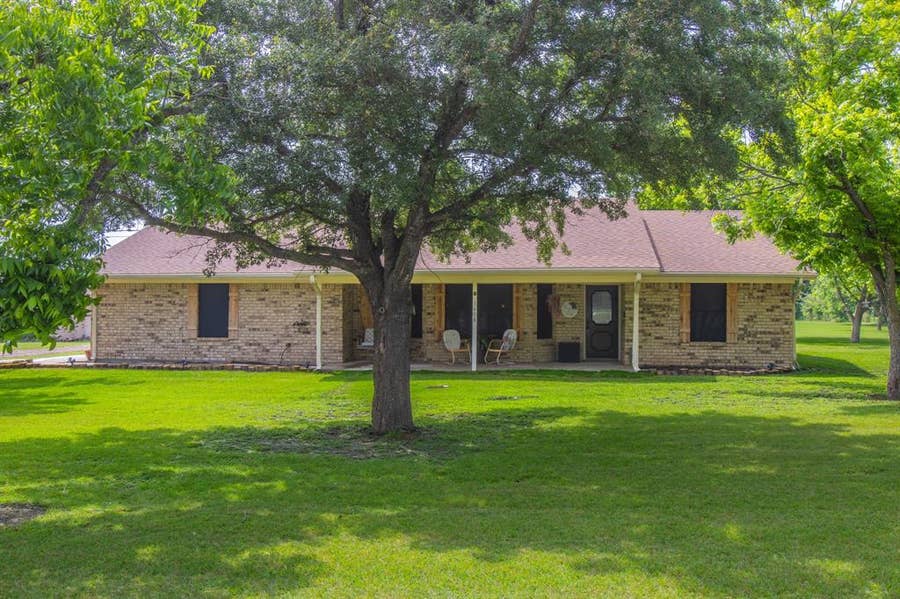 Property photo for 1608 Sunset Road, Robinson, TX