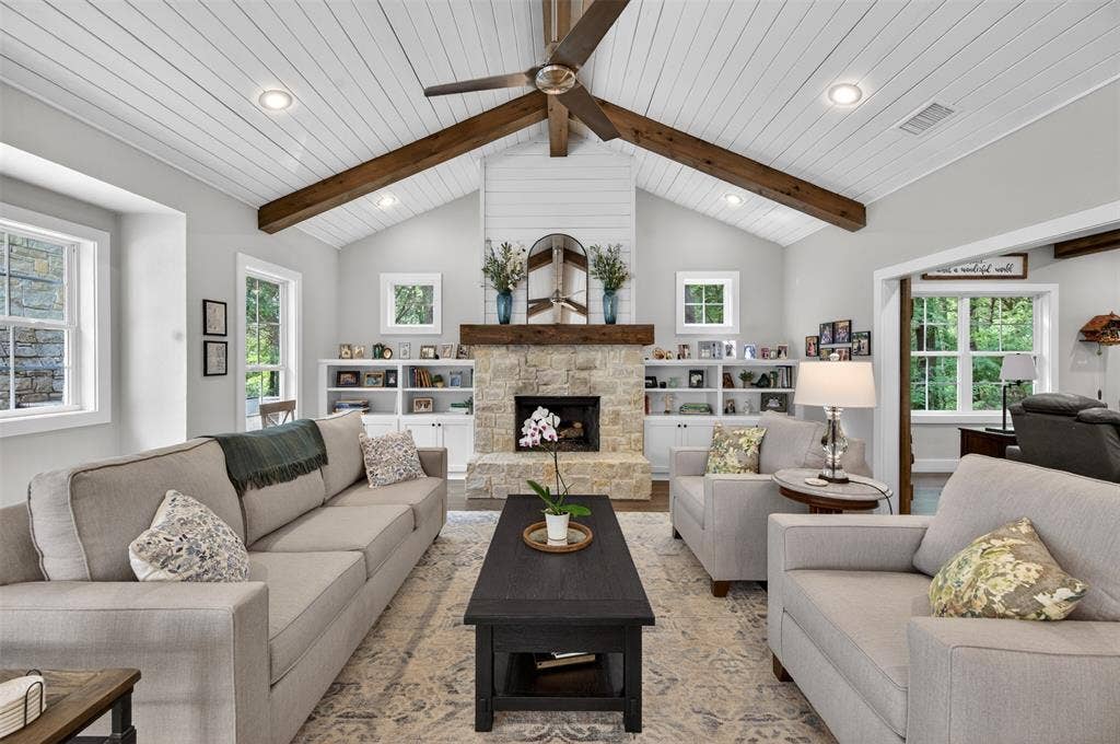4747 Stonebridge Lane, Athens, TX 75751 4747 Stonebridge Lane, Athens, TX 75751