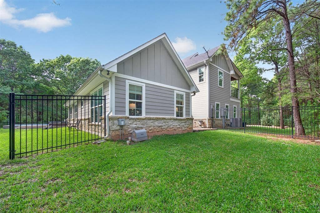 4747 Stonebridge Lane, Athens, TX 75751 4747 Stonebridge Lane, Athens, TX 75751