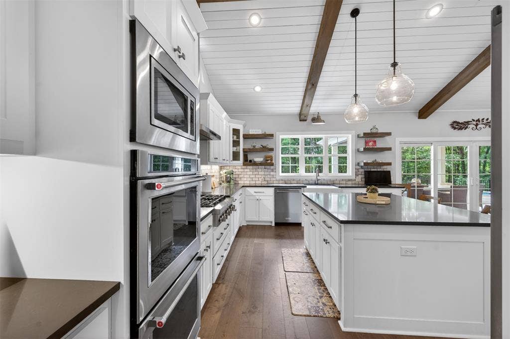 4747 Stonebridge Lane, Athens, TX 75751 4747 Stonebridge Lane, Athens, TX 75751