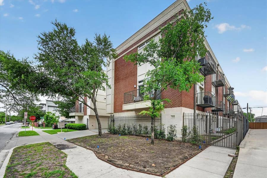 Property photo for 5618 Lindell Avenue, #6, Dallas, TX