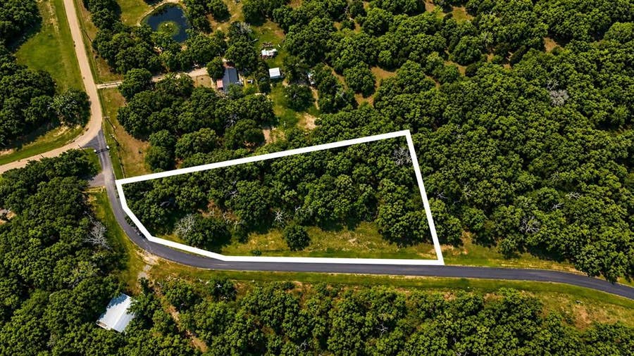 Property photo for 7322 Ranch Oaks Trail, Eustace, TX
