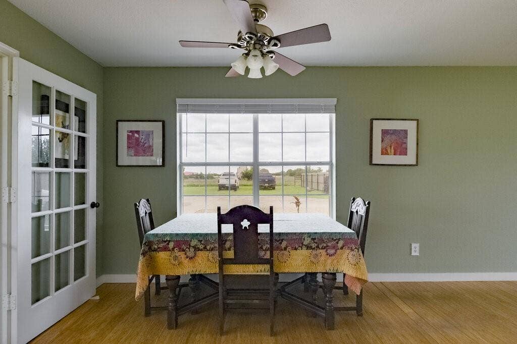 339 Meadow Lane, Red Oak, TX 75154 339 Meadow Lane, Red Oak, TX 75154