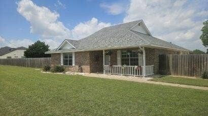 339 Meadow Lane, Red Oak, TX 75154 339 Meadow Lane, Red Oak, TX 75154
