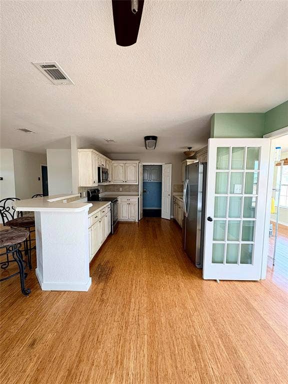 339 Meadow Lane, Red Oak, TX 75154 339 Meadow Lane, Red Oak, TX 75154