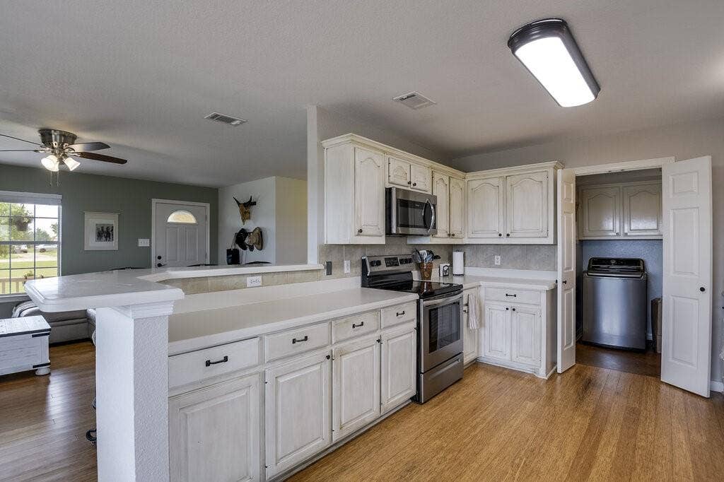 339 Meadow Lane, Red Oak, TX 75154 339 Meadow Lane, Red Oak, TX 75154