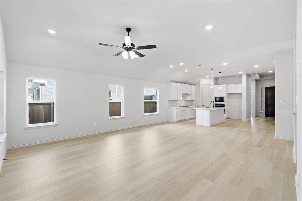 2904 Alcove Lane, Corinth, TX 76210 2904 Alcove Lane, Corinth, TX 76210