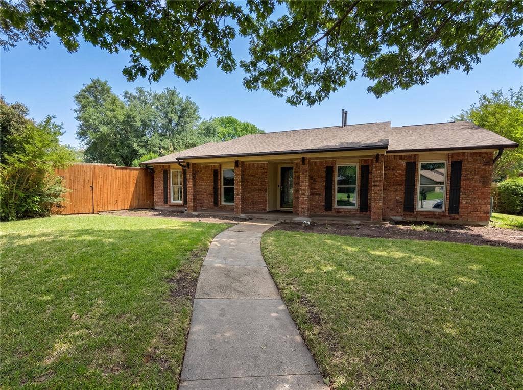 6302 Zanes Court, Plano, TX 75023 6302 Zanes Court, Plano, TX 75023