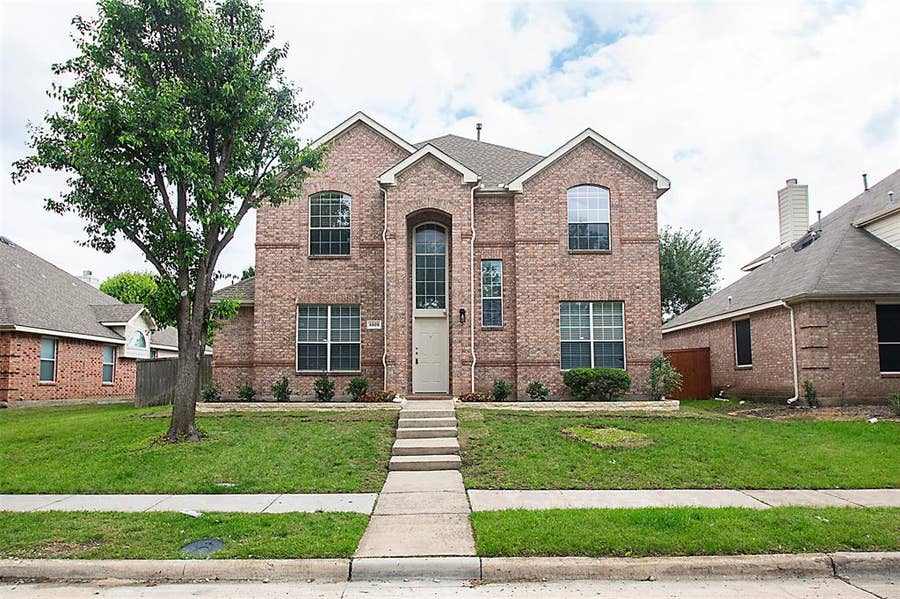 Property photo for 5809 Deer Run Drive, McKinney, TX