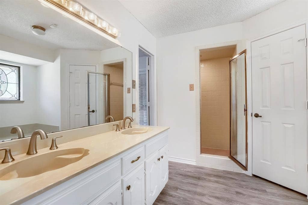 1931 Silver Creek Place, Duncanville, TX 75137 1931 Silver Creek Place, Duncanville, TX 75137