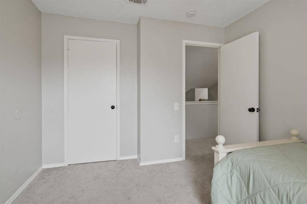 6908 Quail Meadow Drive, Watauga, TX 76148 6908 Quail Meadow Drive, Watauga, TX 76148
