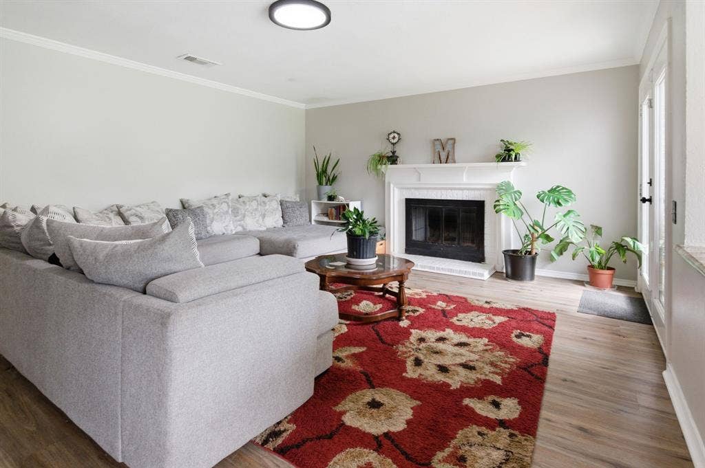 6908 Quail Meadow Drive, Watauga, TX 76148 6908 Quail Meadow Drive, Watauga, TX 76148
