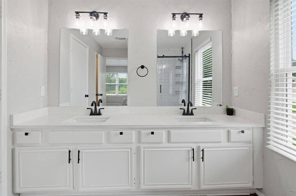 6908 Quail Meadow Drive, Watauga, TX 76148 6908 Quail Meadow Drive, Watauga, TX 76148