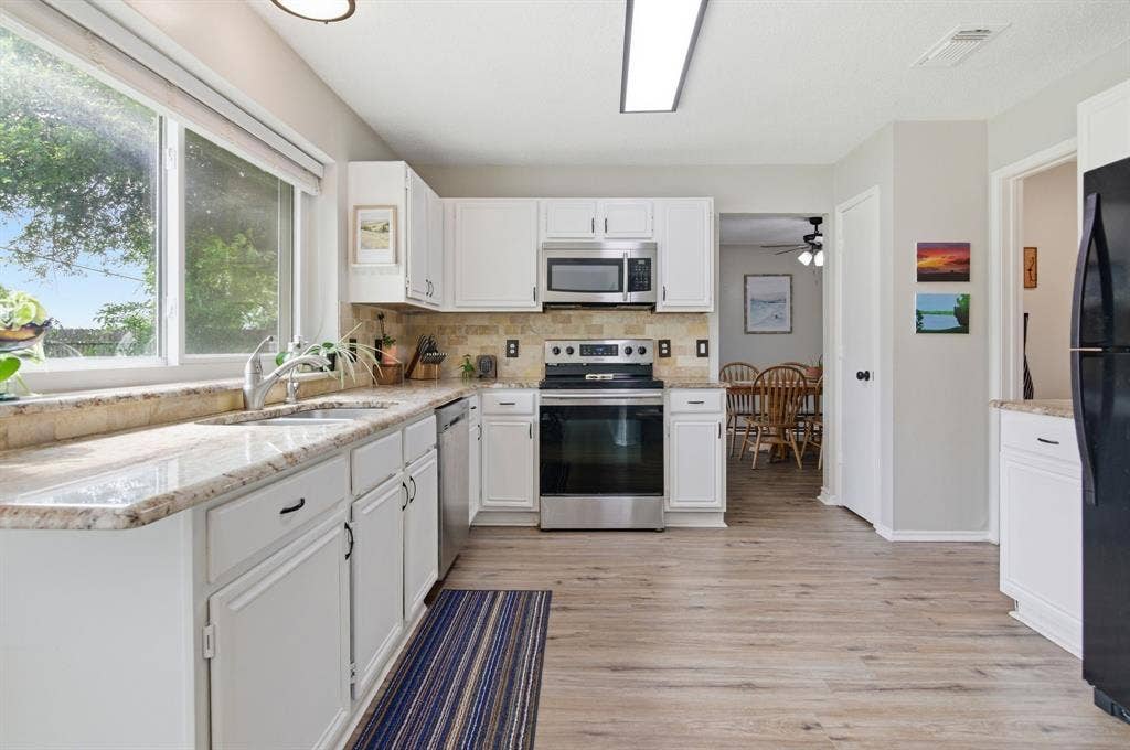 6908 Quail Meadow Drive, Watauga, TX 76148 6908 Quail Meadow Drive, Watauga, TX 76148