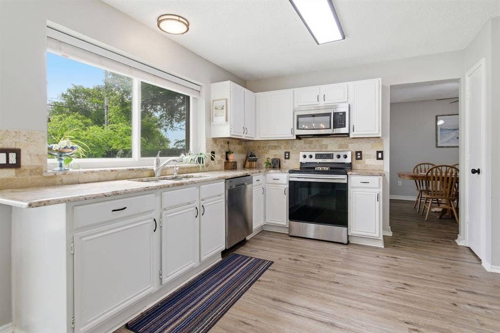 6908 Quail Meadow Drive, Watauga, TX 76148 6908 Quail Meadow Drive, Watauga, TX 76148