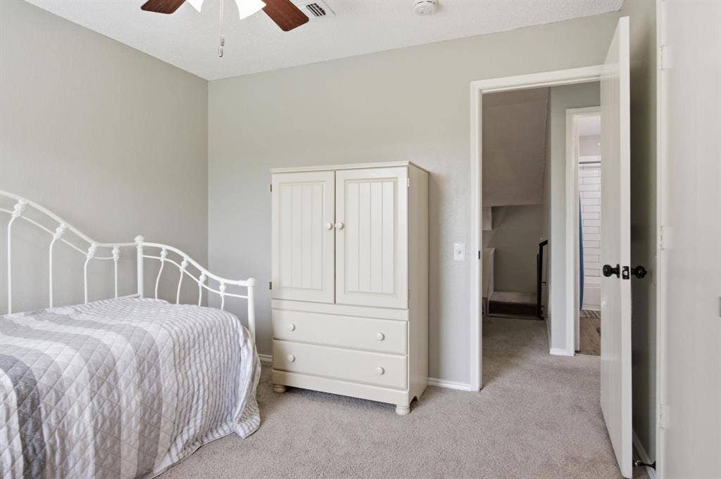 6908 Quail Meadow Drive, Watauga, TX 76148 6908 Quail Meadow Drive, Watauga, TX 76148