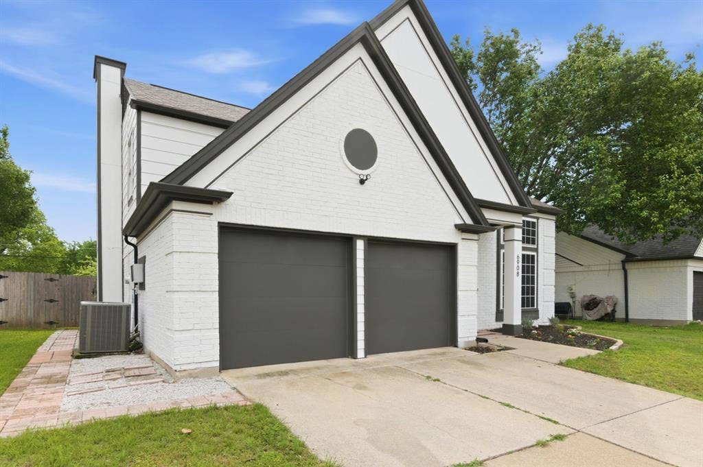 6908 Quail Meadow Drive, Watauga, TX 76148 6908 Quail Meadow Drive, Watauga, TX 76148