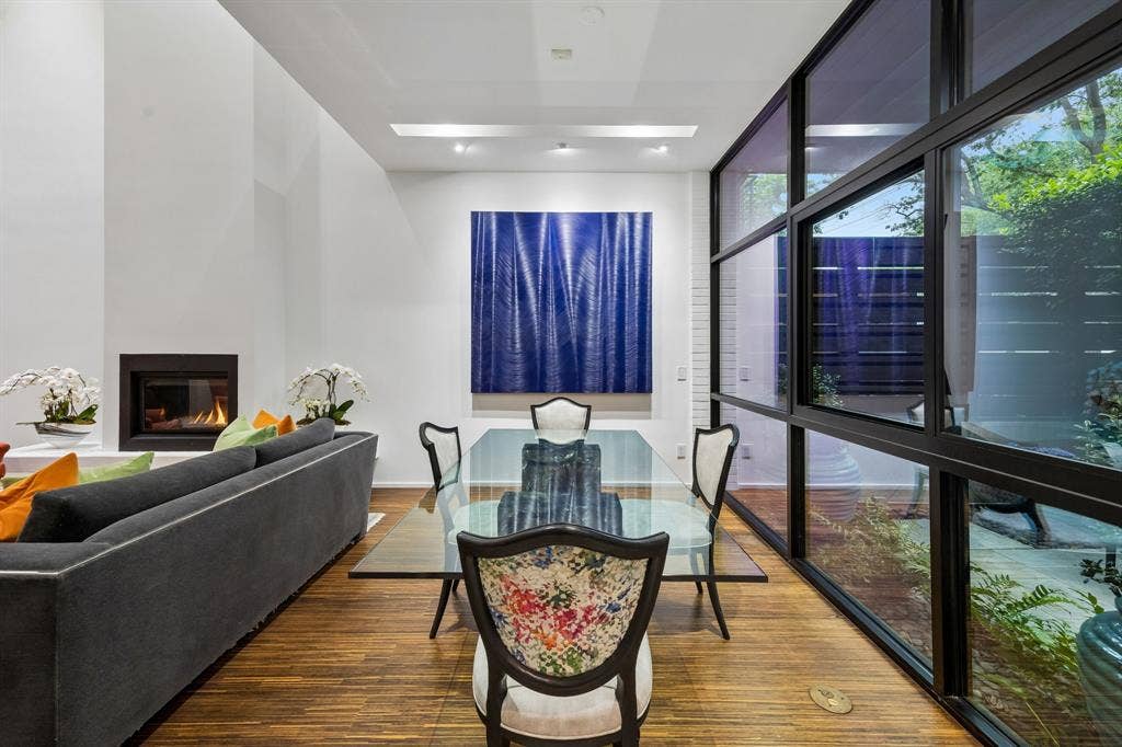 4321 Travis Street, Dallas, TX 75205 4321 Travis Street, Dallas, TX 75205